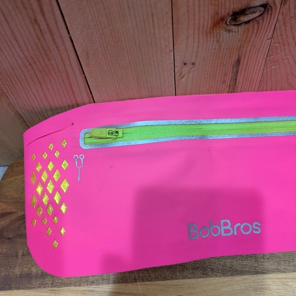 bobbris Pink and Gold Wristlet Clutch - Picture 3 of 5